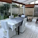 Maison Proche De Arena * بريست