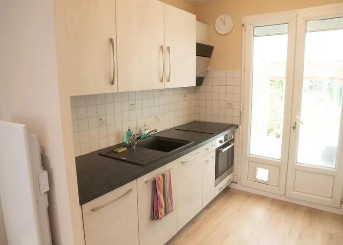 Будинок відпочинку Maison Proche De Arena *